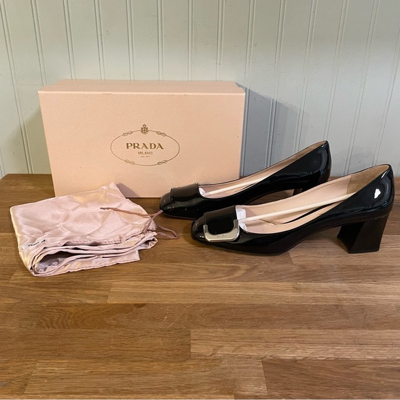 Prada Vernice Nero Pumps (EU 39.5) - Picture 1 of 10